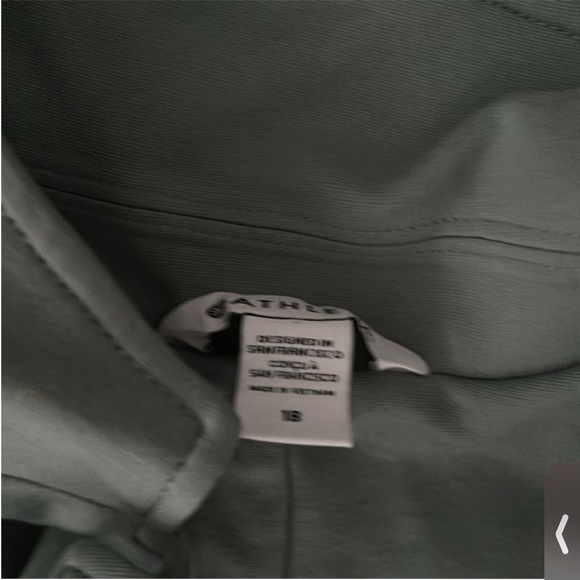 Athleta Sage Green Women's Blazer - Picture 4 of 6